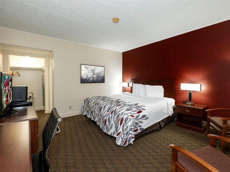 Red Roof Inn & Suites Hazleton Exteriér fotografie