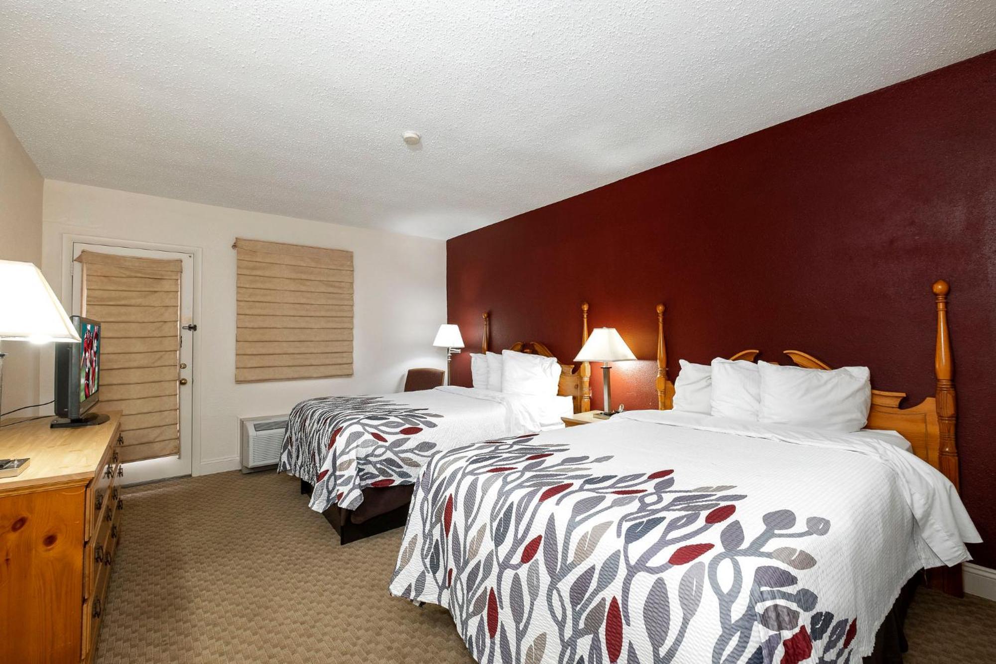 Red Roof Inn & Suites Hazleton Exteriér fotografie